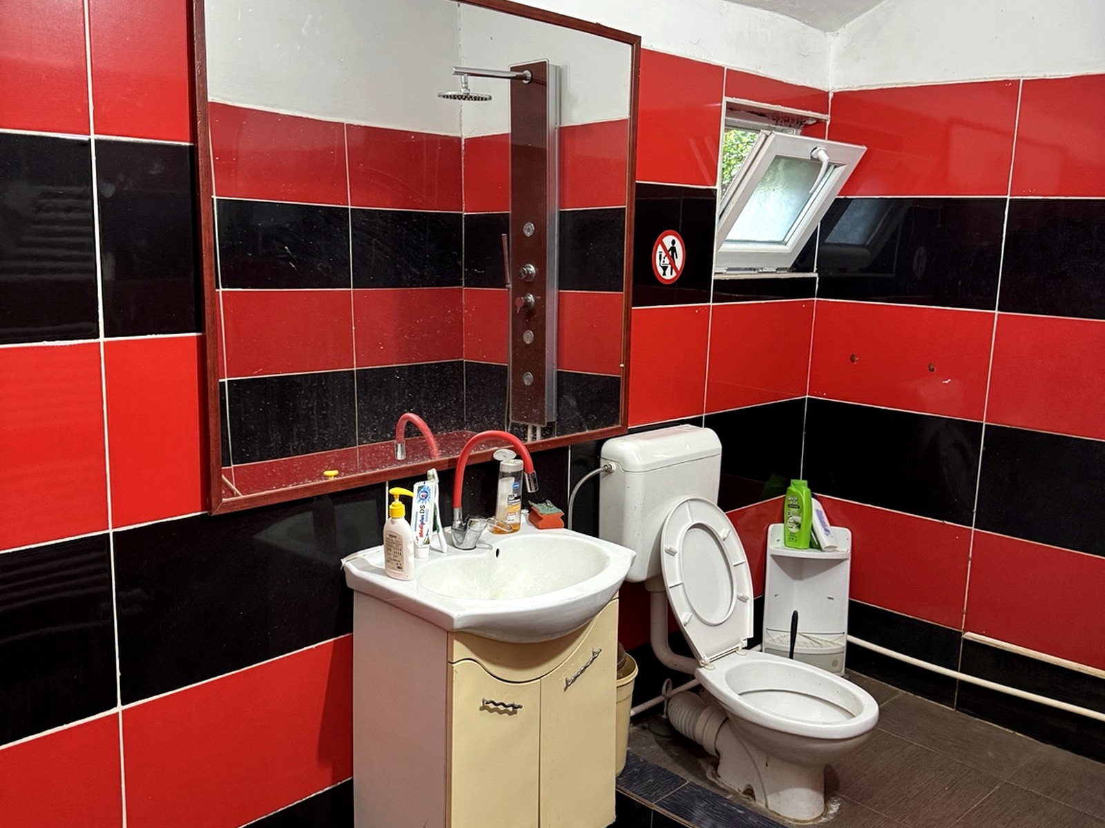 Interior ProX Hostel 10